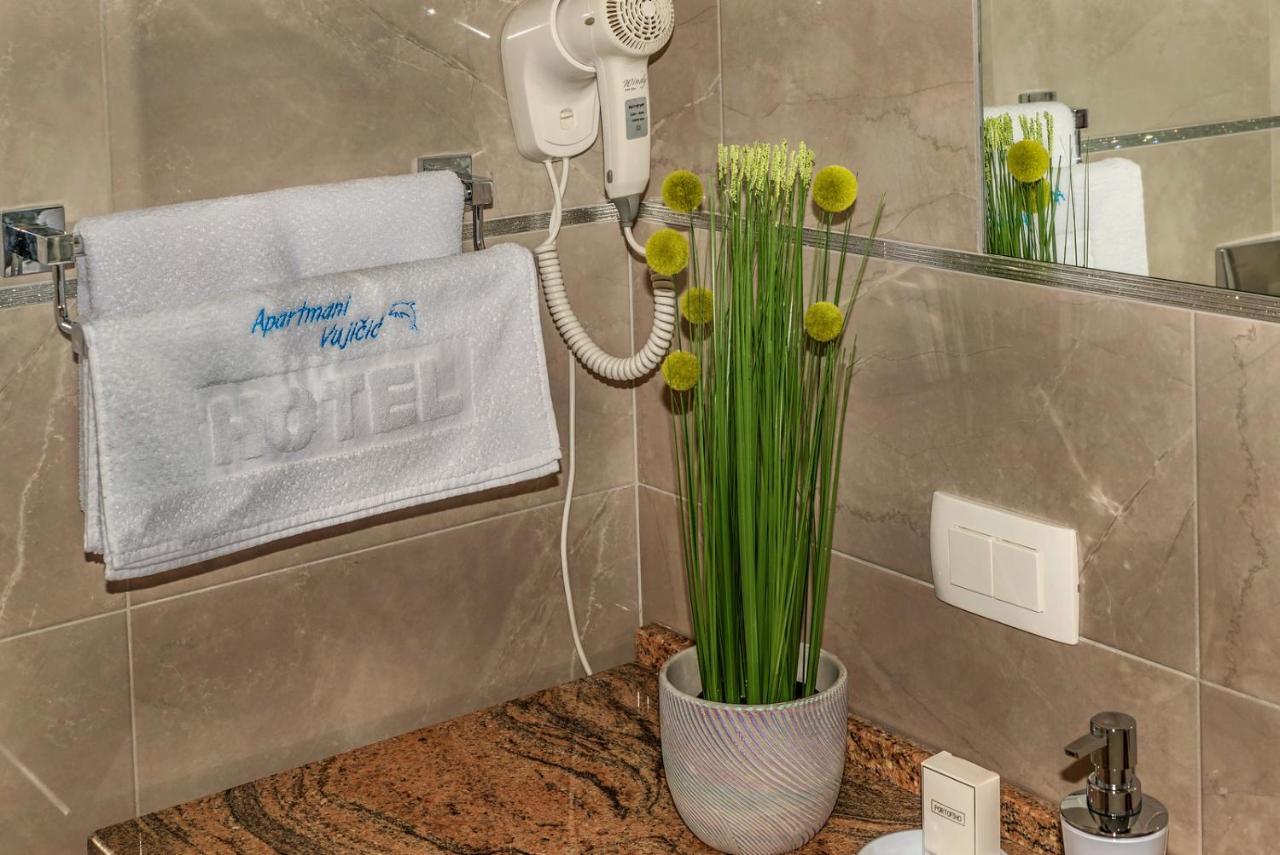 Apartments Vujicic Тиват Экстерьер фото